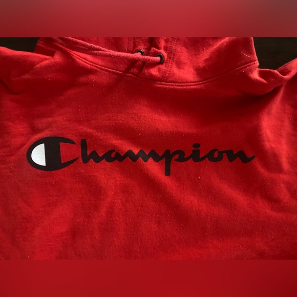 Red champion hoody - Picture 2 of 8